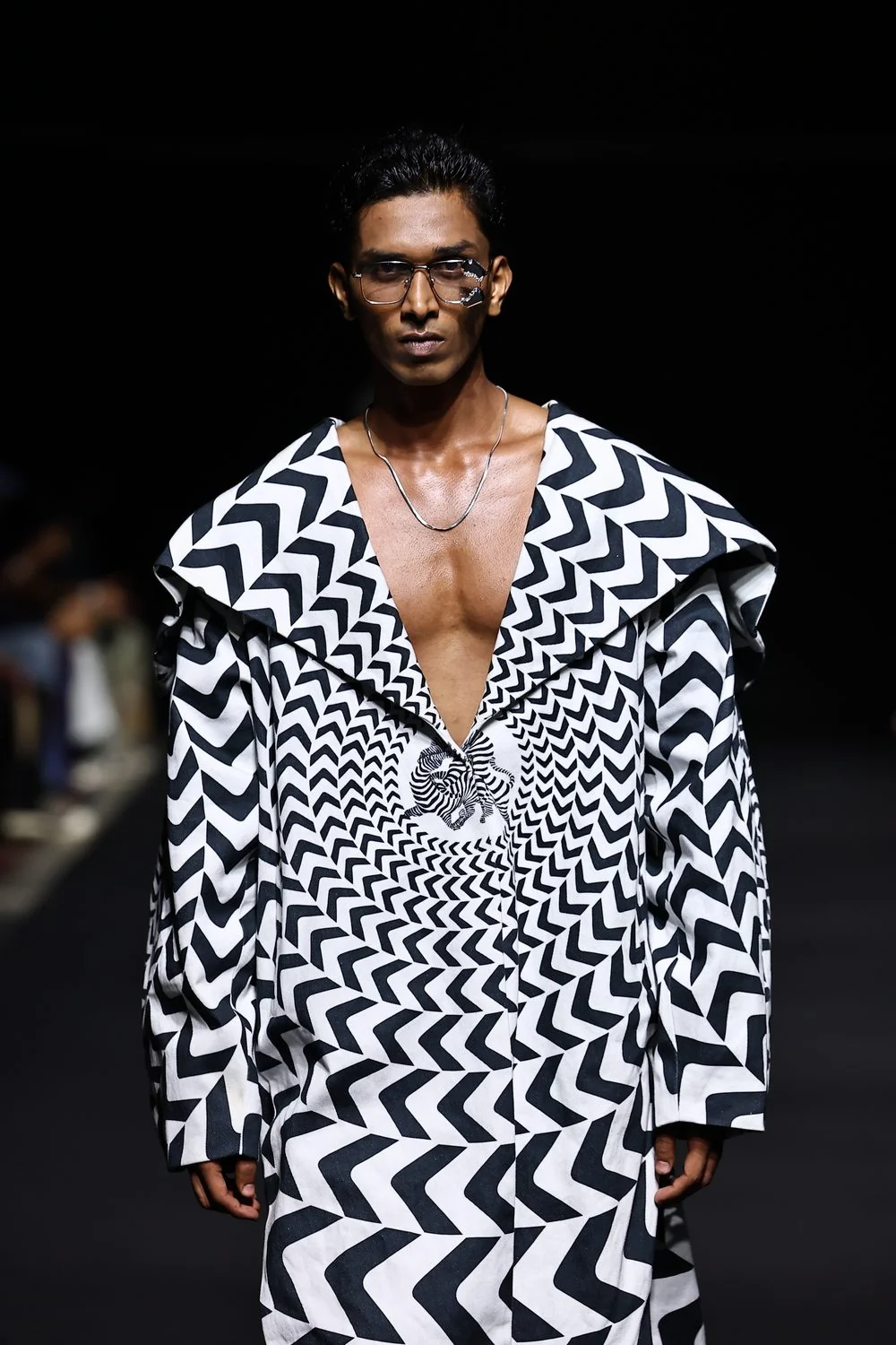 Look 02, print